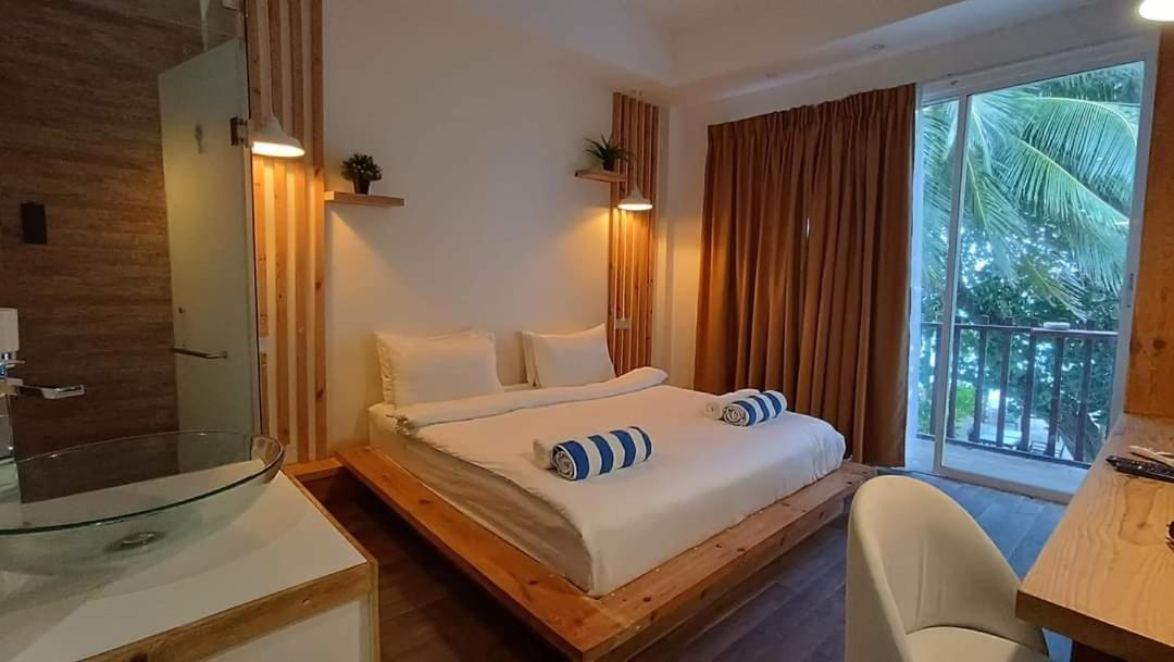 Portia Hotel & Spa Диффуши Экстерьер фото